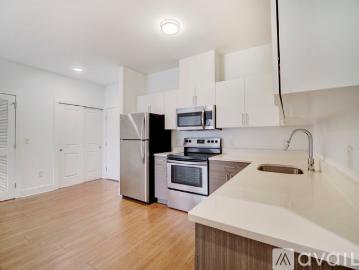 1 BR, 1 BA Apartment 429 Bergen Avenue, Unit 409, Jersey City, NJ 07304