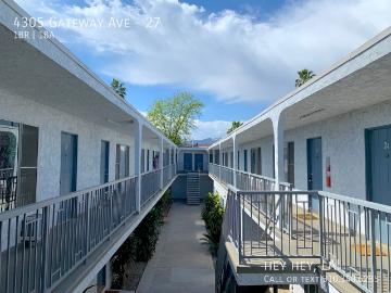 1 BR, 1 BA Apartment 4305 Gateway Ave, Los Angeles, CA 90029