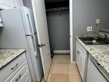 1 BR, 1 BA Apartment 4361 West McNab Road, Pompano Beach, FL 33069