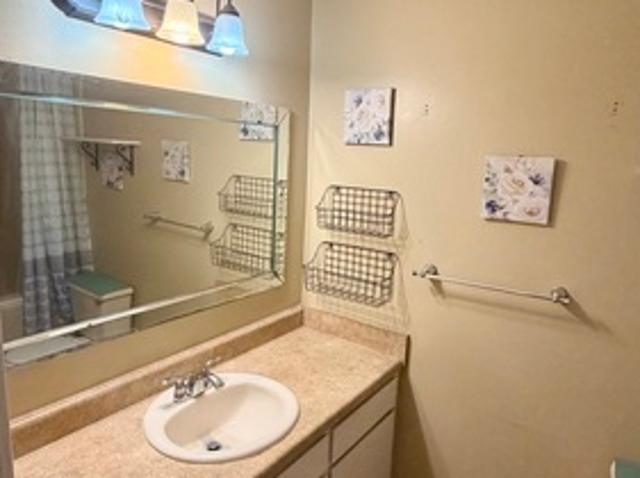 1 BR, 1 BA Apartment 43 Cupressus Lane Northwest, Unit Lali Perez, Fort Walton Beach, FL 32548