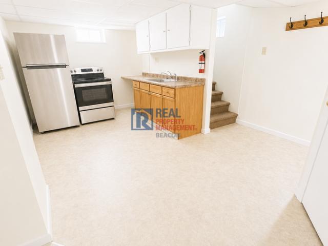 1 BR, 1 BA Apartment 43 Connecticut River Rd., White River Junction, VT 05001