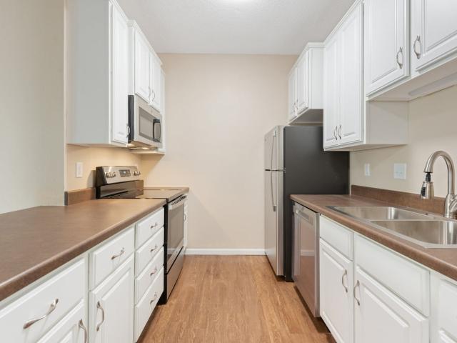 1 BR, 1 BA Apartment 5402 Ramsey Street Unit 320 2, Duluth, MN 55807