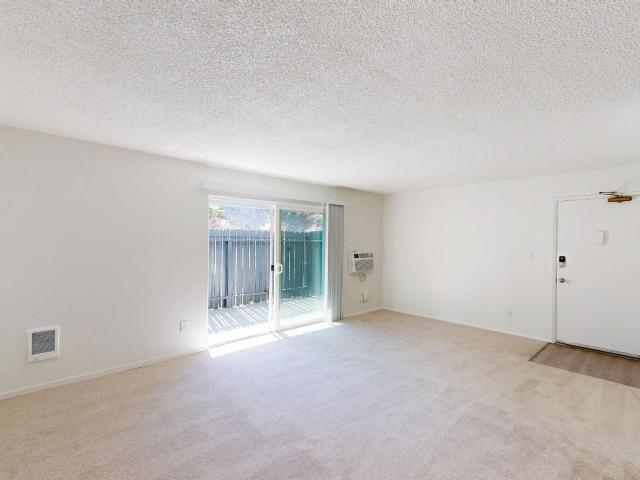 1 BR, 1 BA Apartment 541 Alameda Del Prado, Novato, CA 94949