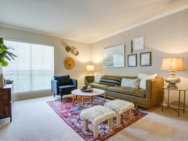 1 BR, 1 BA Apartment 5454 Amesbury Unit 3 1513, Dallas, TX 75206