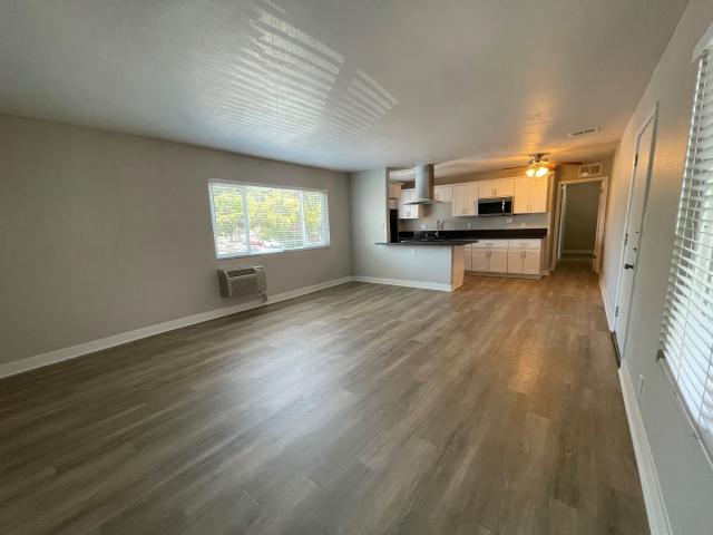 1 BR, 1 BA Apartment 5504 Quakertown Avenue Unit 12 A, Woodland Hills, CA 91364