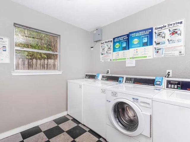 1 BR, 1 BA Apartment 5505 Pine St Unit 1 104, Houston, TX 77081