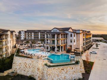 1 BR, 1 BA Apartment 5511 Caprock Summit Drive Unit 01104, Austin, TX 78738