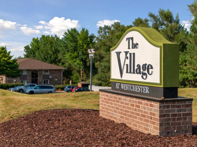 1 BR, 1 BA Apartment 5528 Meredith Drive Unit 04 105, Des Moines, IA 50310