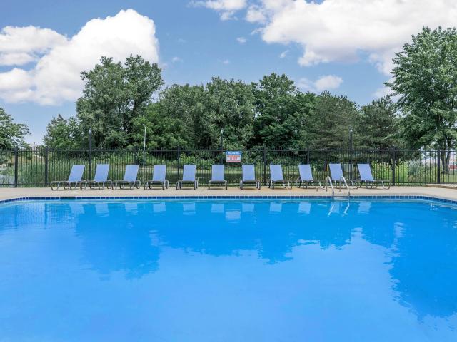 1 BR, 1 BA Apartment 5545 Summer Ridge Boulevard Unit 08 92A, Kalamazoo, MI 49009