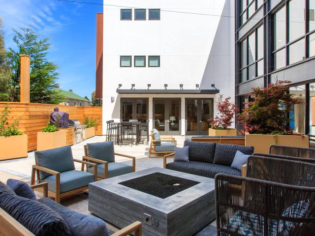 1 BR, 1 BA Apartment 555 Pacific Avenue Unit 420, Santa Cruz, CA 95060