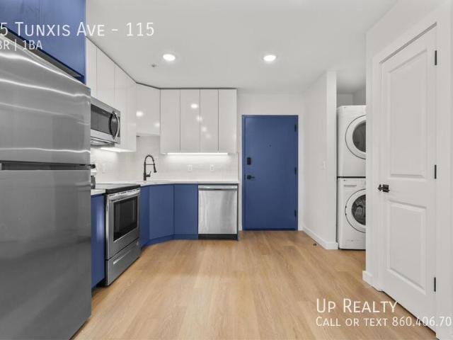 1 BR, 1 BA Apartment 55 Tunxis Ave, Bloomfield, CT 06002