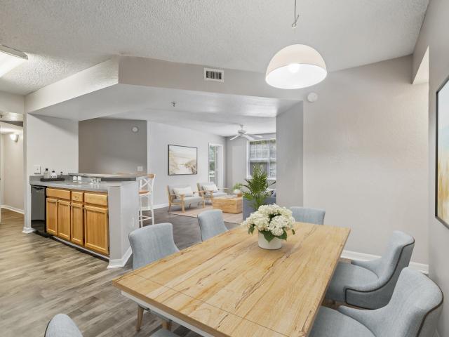 1 BR, 1 BA Apartment 5601 Edenfield Rd Unit 0824, Jacksonville, FL 32277