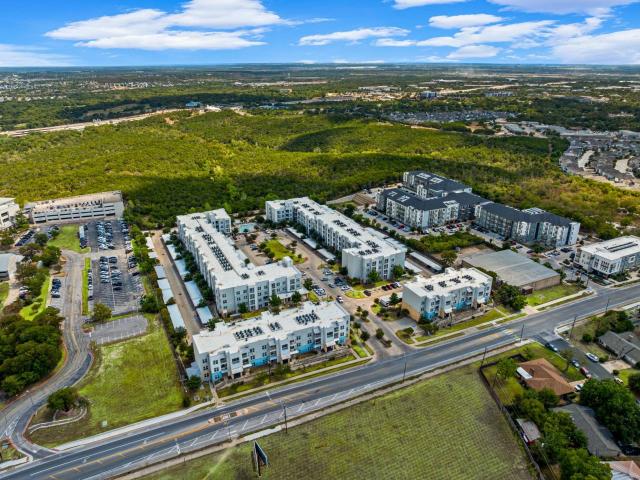 1 BR, 1 BA Apartment 5605 Springdale Rd Unit 4 4 4301, Austin, TX 78723