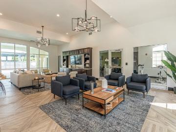 1 BR, 1 BA Apartment 562 Chapel Trace Drive Unit 13 202, Orlando, FL 32807