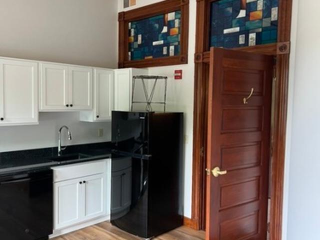 1 BR, 1 BA Apartment 56 Main Street, Unit Unit 2, Enfield, NH 03748