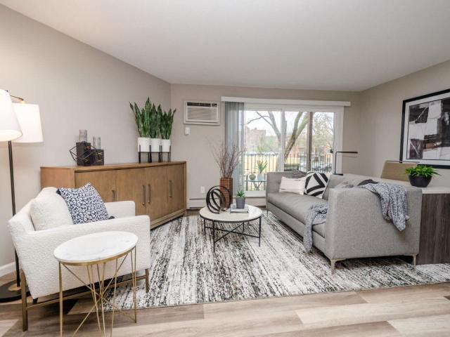 1 BR, 1 BA Apartment 5716 Winnetka Avenue North Unit 103, Minneapolis, MN 55428
