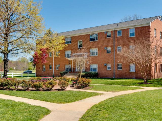 1 BR, 1 BA Apartment 5735 29th Ave Unit 2805 204, Hyattsville, MD 20782