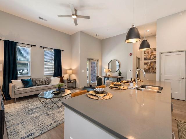 1 BR, 1 BA Apartment 5793 North Green Street Unit 1420, Brownsburg, IN 46112