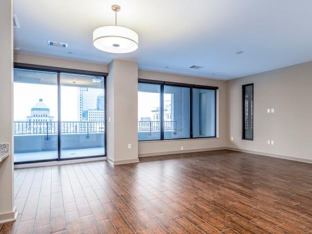 1 BR, 1 BA Apartment 580 Walnut St Unit 580 1110, Cincinnati, OH 45202