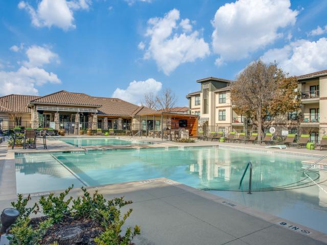 1 BR, 1 BA Apartment 5960 Travertine Lane Unit 6 638, Fort Worth, TX 76137