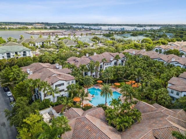 1 BR, 1 BA Apartment 5971 Toscana Drive Unit 235, Fort Lauderdale, FL 33314