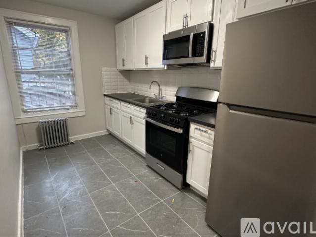 1 BR, 1 BA Apartment 500 Alma Terrace, Unit B1, Teaneck, NJ 07666