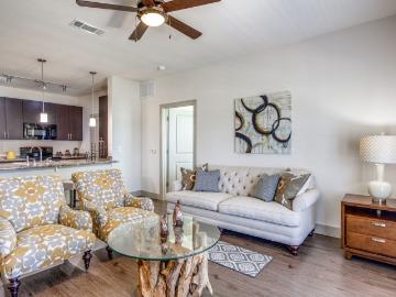 1 BR, 1 BA Apartment 500 East Highmeadow Drive Unit 3103, Aubrey, TX 76227