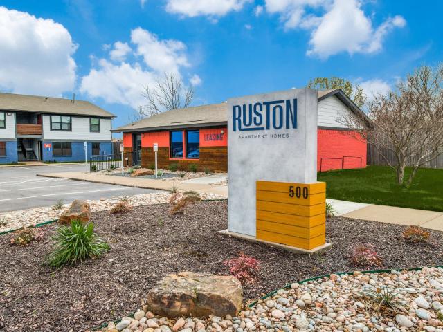 1 BR, 1 BA Apartment 500 Ridgecrest Cir E Unit 23, Fort Worth, TX 76179