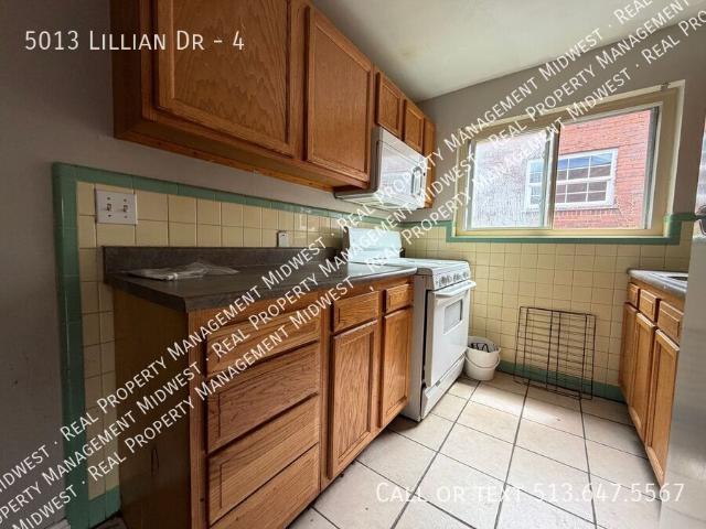 1 BR, 1 BA Apartment 5013 Lillian Dr, Cincinnati, OH 45237