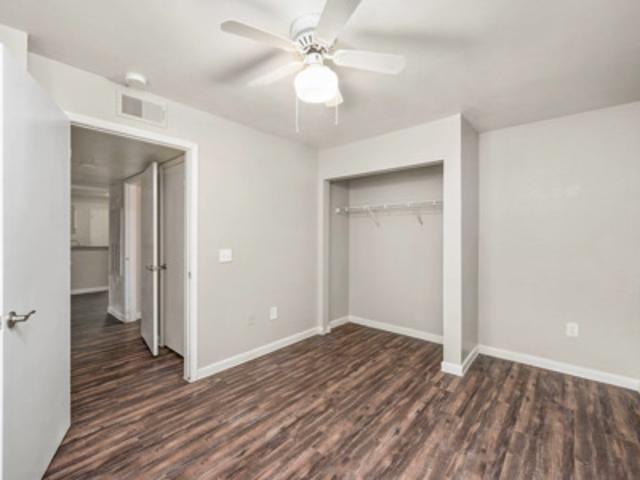 1 BR, 1 BA Apartment 5015 Pine St Unit 5 511, Beaumont, TX 77703