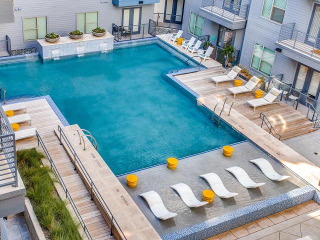 1 BR, 1 BA Apartment 501 W Rosedale St Unit 408, Fort Worth, TX 76104
