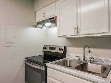 1 BR, 1 BA Apartment 507 Sandpiper Drive West Unit 1 205, Arlington, TX 76013