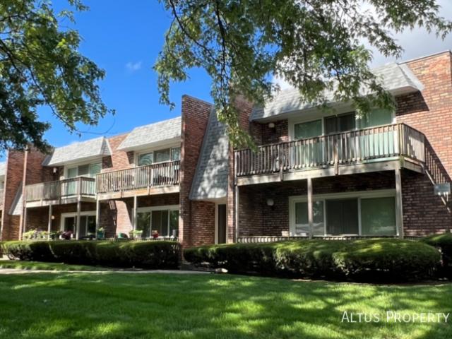 1 BR, 1 BA Apartment 504 Roberts Dr, Glenwood, IL 60425