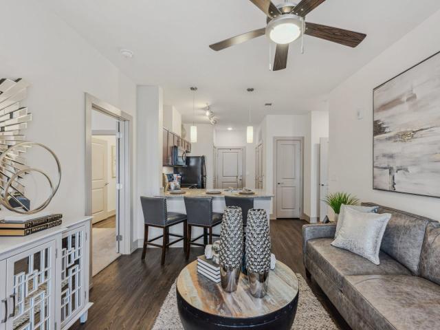 1 BR, 1 BA Apartment 505 E Sheridan Ave Unit 1415, Oklahoma City, OK 73104