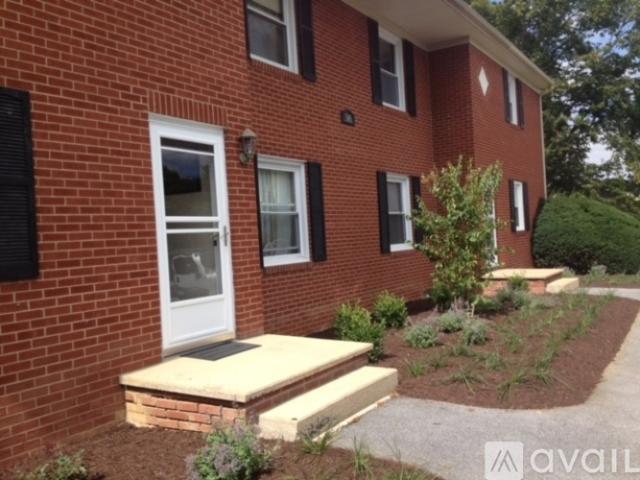 1 BR, 1 BA Apartment 505 East College Street, Unit 6, Bridgewater, VA 22812