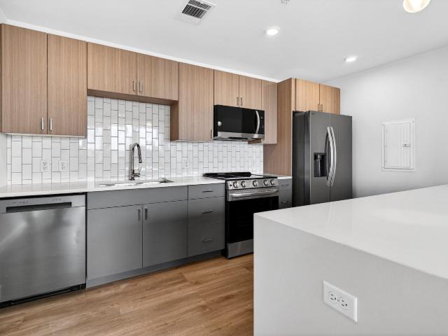 1 BR, 1 BA Apartment 505 East Emma Ave Unit M 304, Springdale, AR 72764