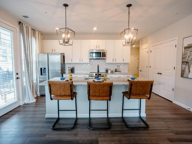 1 BR, 1 BA Apartment 5060 Warner Road Unit DL2 105, Westerville, OH 43081