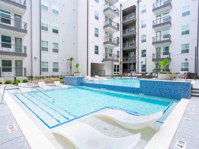 1 BR, 1 BA Apartment 5088 Ross Avenue Unit 2119, Dallas, TX 75206