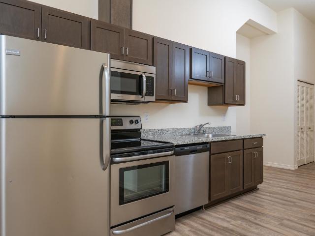 1 BR, 1 BA Apartment 513 East 16th Street Unit B_14, Vancouver, WA 98663