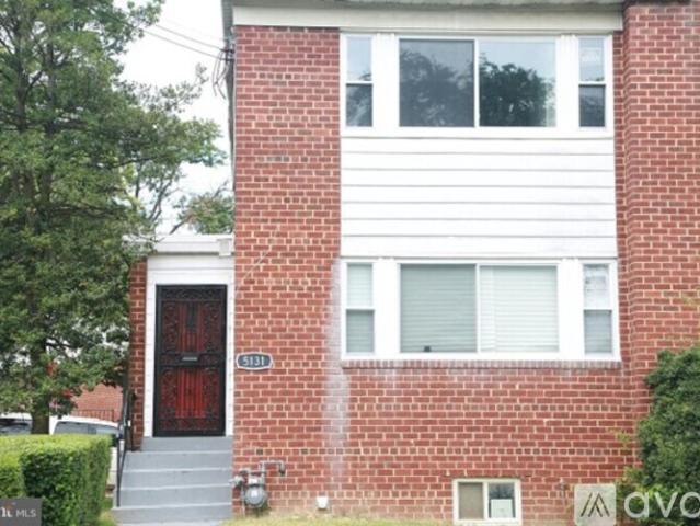 1 BR, 1 BA Apartment 5131 Chillum Pl NE, Unit B, Washington, DC 20011