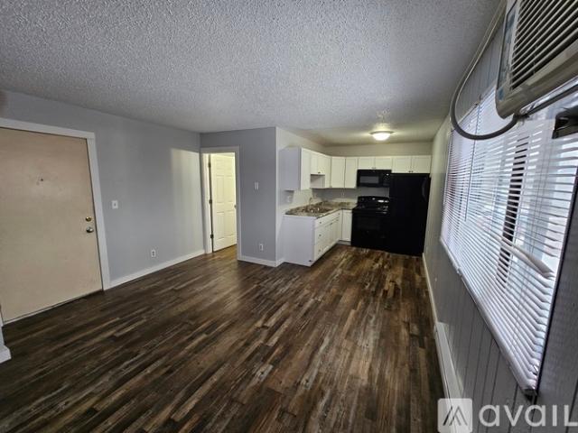 1 BR, 1 BA Apartment 514 10th St N, Unit 2, La Crosse, WI 54601
