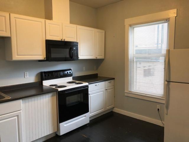 1 BR, 1 BA Apartment 515 22nd Avenue Unit 104, Seattle, WA 98122