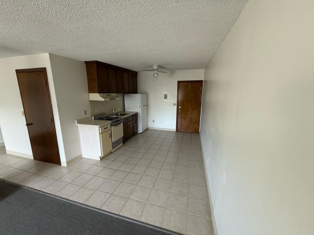 1 BR, 1 BA Apartment 51 Whiting St, Plainville, CT 06062