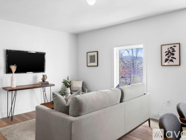 1 BR, 1 BA Apartment 5200 Chester Ave, Unit 202, Philadelphia, PA 19143