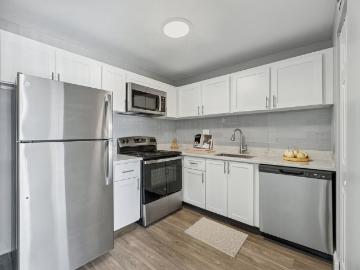 1 BR, 1 BA Apartment 520 Northeast 20th Street Unit 0405, Fort Lauderdale, FL 33305