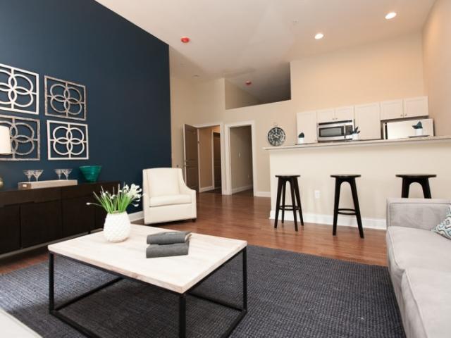 1 BR, 1 BA Apartment 521 Saint Paul St Unit 118, Baltimore, MD 21202