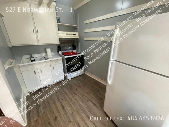 1 BR, 1 BA Apartment 527 E Norwegian St Pottsville, PA 17901