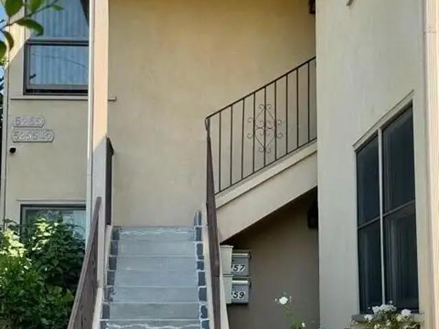 1 BR, 1 BA Apartment 5255 1/2 Via Campo St, Los Angeles, CA 90022