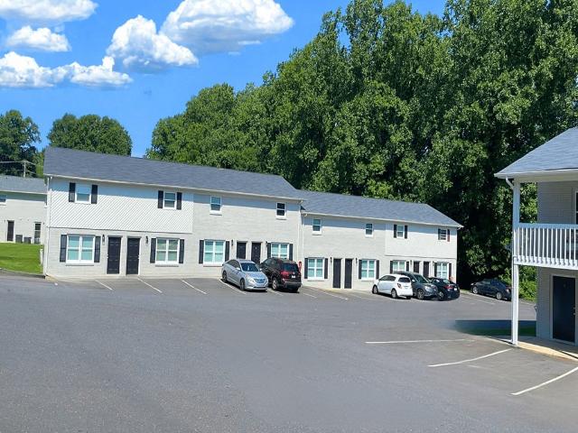 1 BR, 1 BA Apartment 526 Carl Street Unit 1510 11, Gastonia, NC 28056