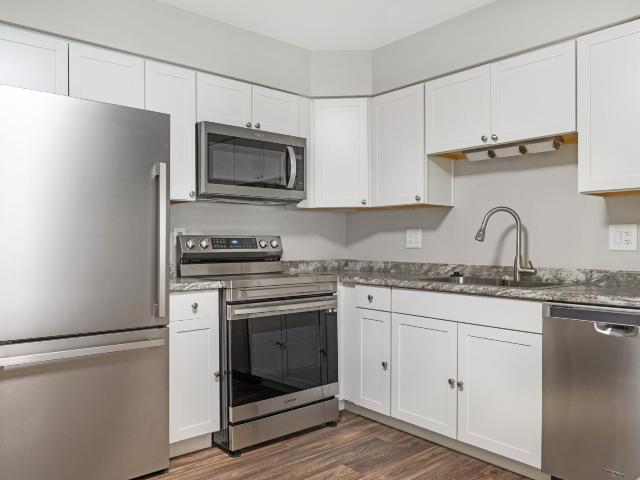 1 BR, 1 BA Apartment 5278 Rosamond Lane Unit 5240 22, Waterford, MI 48327